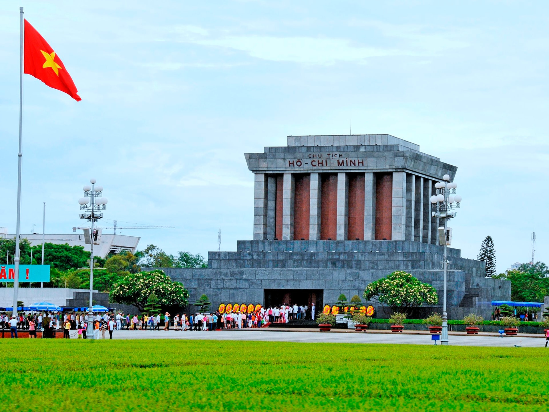 Hanoi City Tour Full Day – Old Quarter & Ho Chi Minh Mausoleum