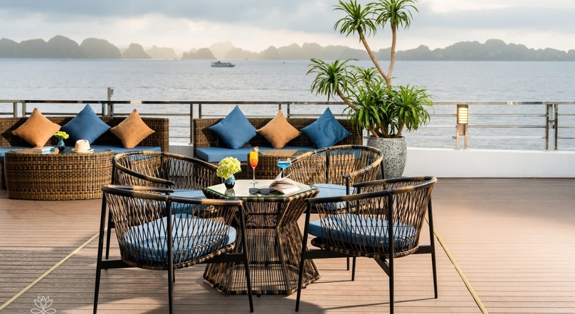 Ha Long Bay 2 Days 1 Night with AIME’E Cruises Vietnam