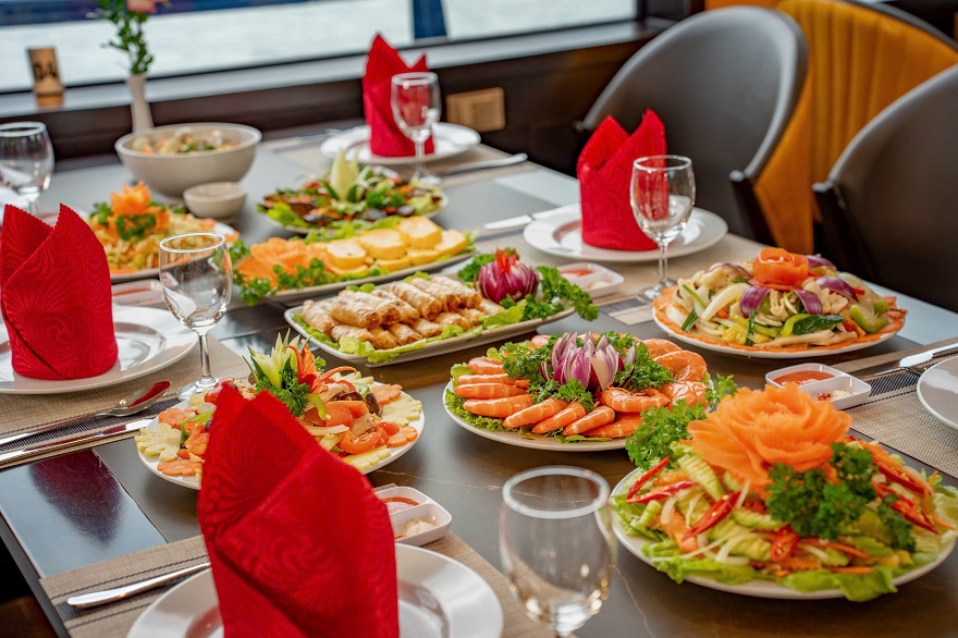 Harmony Cruise Halong Bay 1 Day Tour from Hanoi