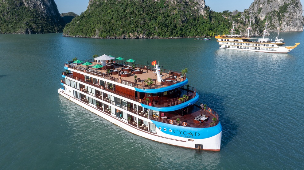Cycad Cruise Bai Tu Long Bay 3 Days 2 Nights