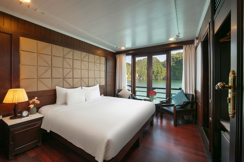 Phoenix Cruise Ha Long Bay 2 Days 1 Night
