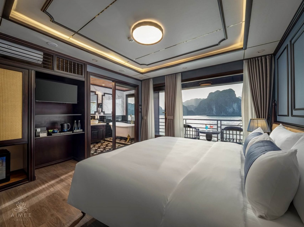 Ha Long Bay 2 Days 1 Night with AIME’E Cruises Vietnam