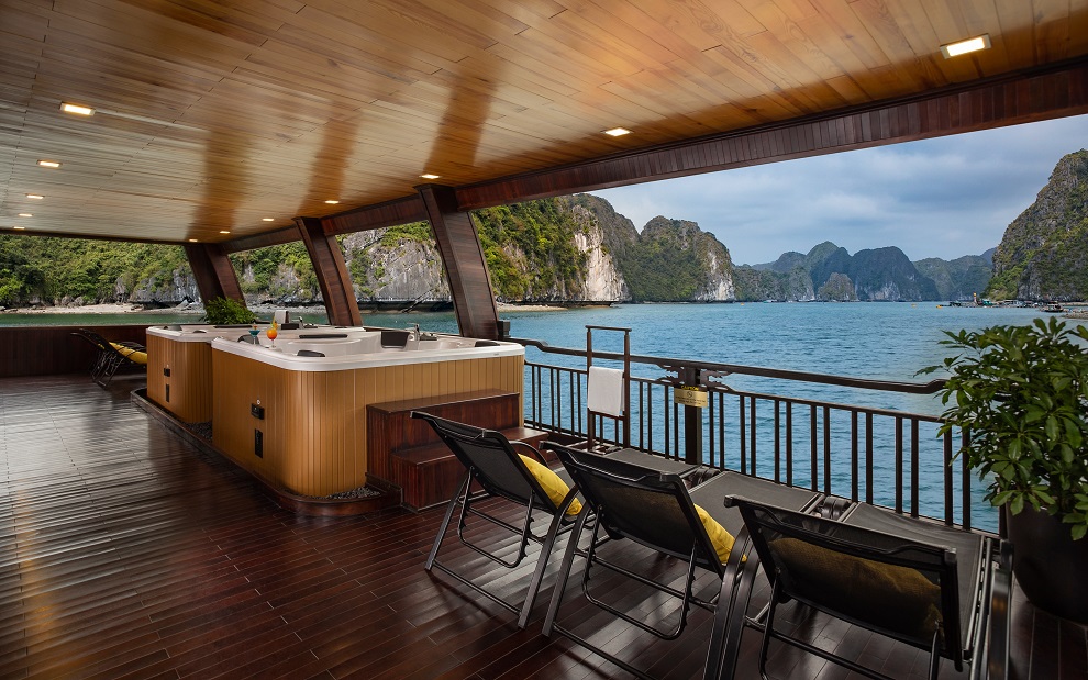 Mila Grand Cruise 2 Days 1 Night | Luxury Lan Ha Bay Cruise