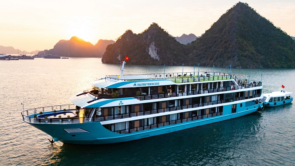Lan Ha Bay 5-Star Luxury Cruise 2 Days 1 Night