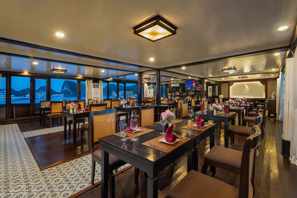 Phoenix Cruise Ha Long Bay 2 Days 1 Night