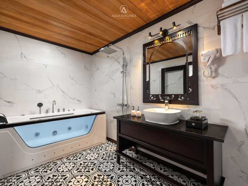 Aqua Elegance Cruise 2 Days 1 Night