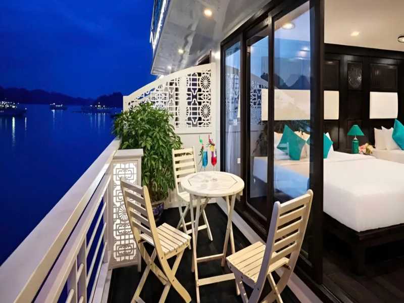 Aqua Elegance Cruise 3 Days 2 Nights