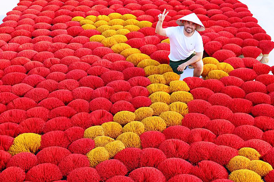 Half-Day Incense Village Tour from Hanoi