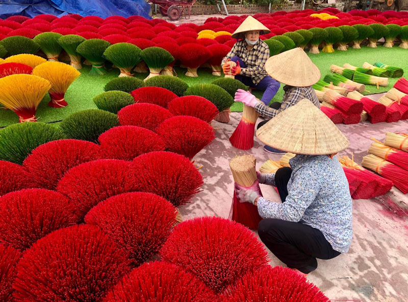 Half-Day Incense Village Tour from Hanoi