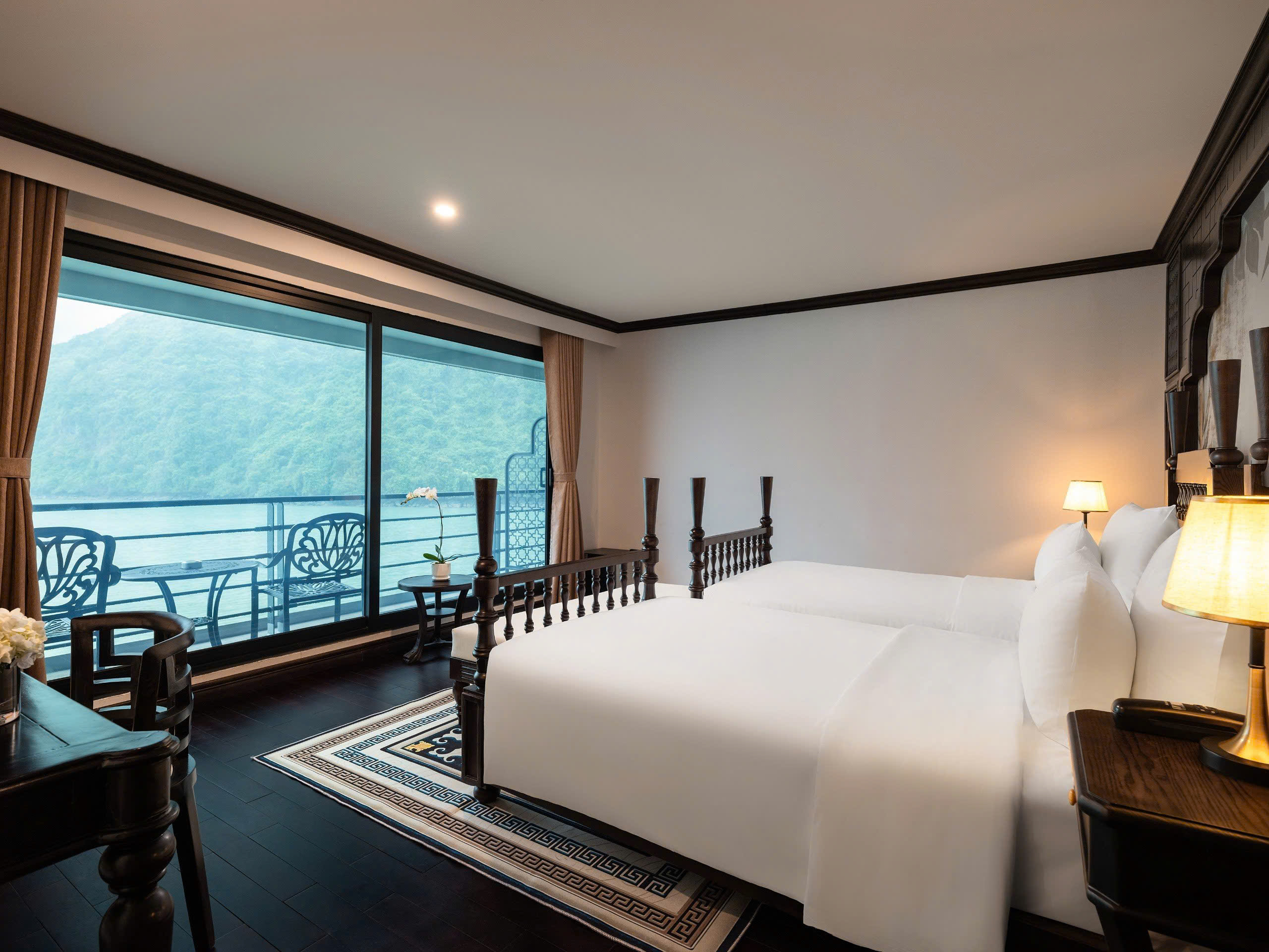 Ha Long Venus Cruise 2 Days 1 Night