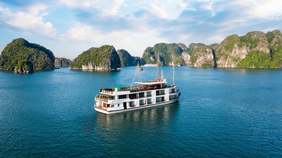 Phoenix Cruise Ha Long Bay 3 Days 2 Nights