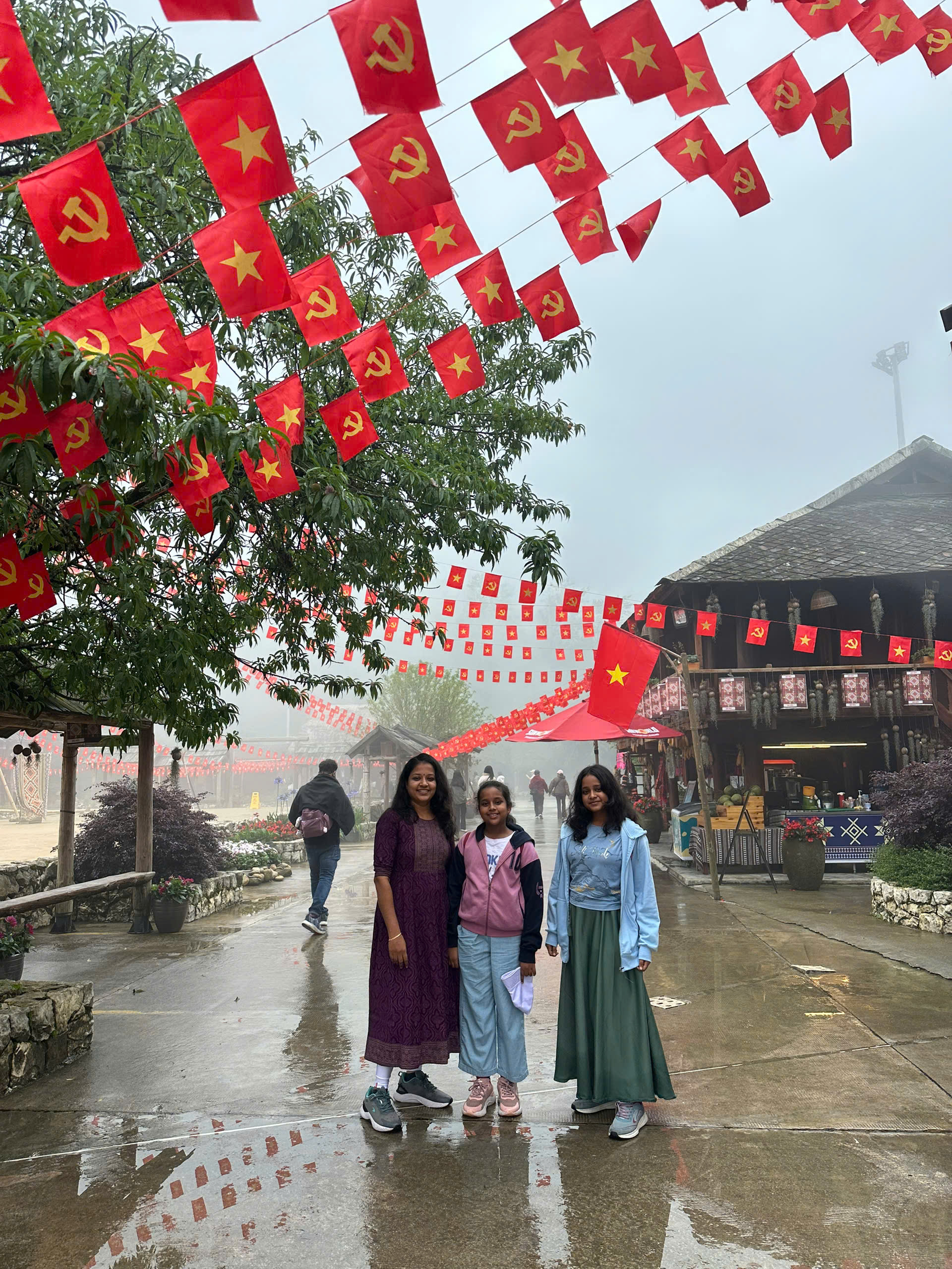 Sapa 2 Days 1 Night Tour From Hanoi | Cat Cat Trekking & Local Villages