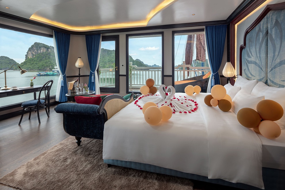 Luxury Lan Ha Bay Cruise 2 Days 1 Night | Aurora Cruise