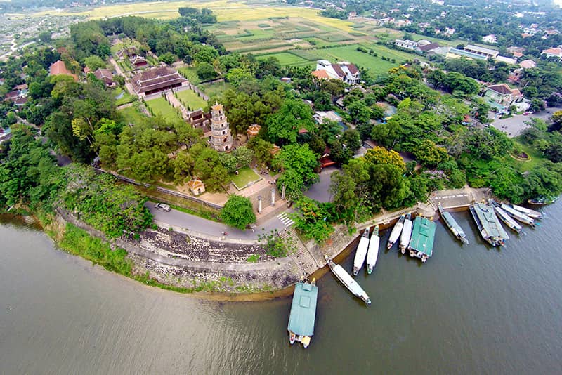 Central Vietnam 4 Days Tour: Da Nang, Hoi An, Hue & Phong Nha